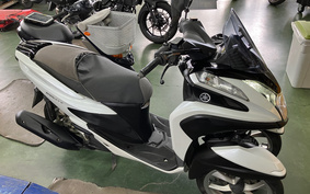 YAMAHA TRICITY 125 SE82J