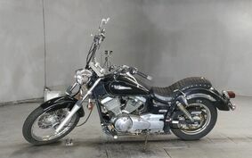 YAMAHA DRAGSTAR 250 VG02J