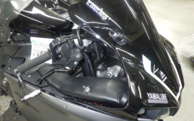 YAMAHA YZF-R1 2013