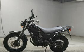 YAMAHA TW225 DG09J