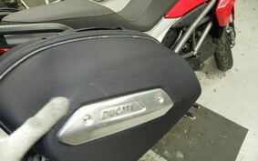 DUCATI HYPERSTRADA 820 2013 B201J