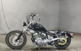 YAMAHA VIRAGO 250 S 3DM