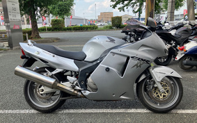 HONDA CBR1100XX 2003 SC35