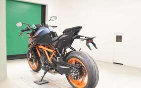 KTM 1290 SUPER DUKE R 2024