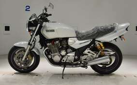 YAMAHA XJR1300 1998 RP01J