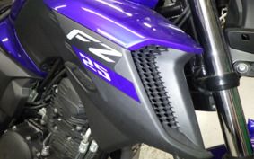 YAMAHA FZ25