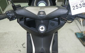 YAMAHA N-MAX SE86J