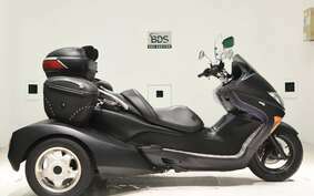 HONDA FORZA TRIKE Z MF08