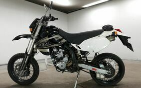 KAWASAKI KLX250D TRACKER LX250E