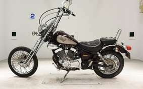 YAMAHA VIRAGO 250 3DM