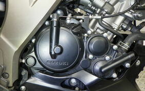 SUZUKI GSX-S125 DL32B