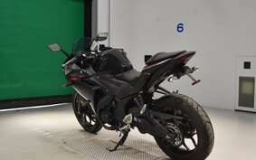 YAMAHA YZF-R25 A RG10J