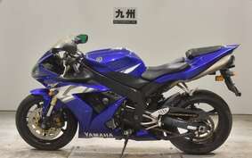 YAMAHA YZF-R1 2004 RN12