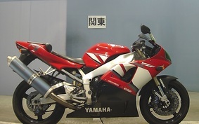 YAMAHA YZF-R1 2001 RN04