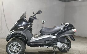 PIAGGIO MP3 250 RL M472