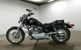 YAMAHA VIRAGO 250 3DM