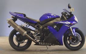 YAMAHA YZF-R1 2004 RN09