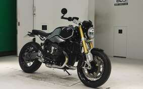 BMW R NINE T 2015