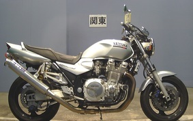 YAMAHA XJR1300 2000 RP03J