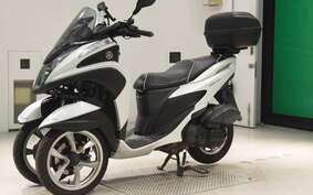 YAMAHA TRICITY 125 SE82J