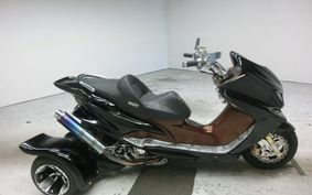 YAMAHA MAJESTY 125 TRIKE SE27