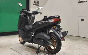 YAMAHA N-MAX SEG6J