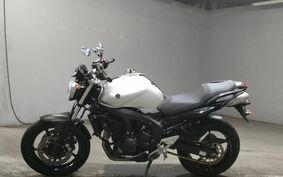 YAMAHA FAZER FZ6 N 2011 RJ14