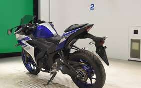 YAMAHA YZF-R25 A RG10J