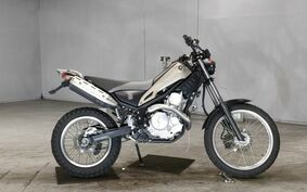 YAMAHA TRICKER DG16J