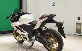 YAMAHA YZF-R3 2022 RH21J