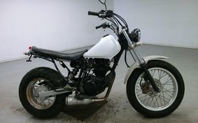 YAMAHA TW225 DG09J