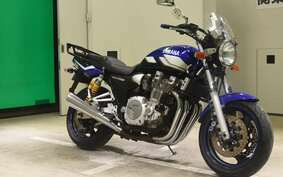 YAMAHA XJR1300 2001 RP02