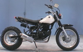 YAMAHA TW225 2004 DG09J