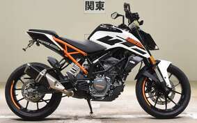 KTM 125 DUKE JPA40