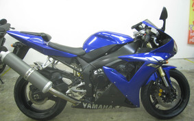 YAMAHA YZF-R1 2002 RN09