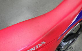 HONDA CRF125F JE03