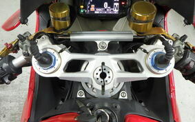 DUCATI 1199 PANIGALE S 2013