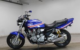 YAMAHA XJR1300 1998 RP01J