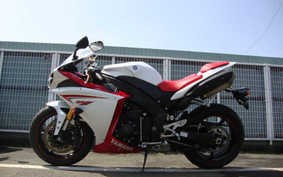 YAMAHA YZF-R1 2010 RN23