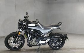 HUSQVARNA スヴァルトピレン250 不明