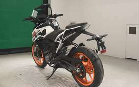 KTM 125 DUKE JPA40