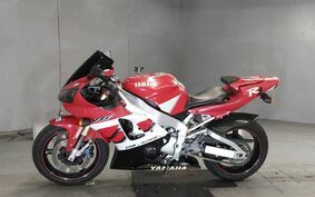 YAMAHA YZF-R1 2000 RN04