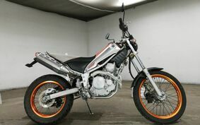 YAMAHA TRICKER DG16J