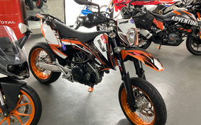 KTM (OTHER) 2012 LSS40