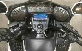 HONDA GL 1800 GOLD WING 2012 SC68