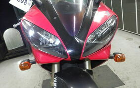 YAMAHA YZF-R1 2001 RN041