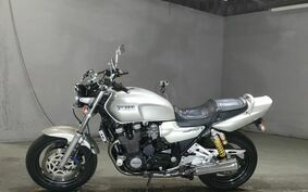 YAMAHA XJR1200 1996 4KG