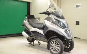 PIAGGIO MP3 250