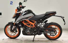 KTM 390 DUKE 2022 JPJ40