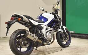 SUZUKI GLADIUS 2010 VK58A